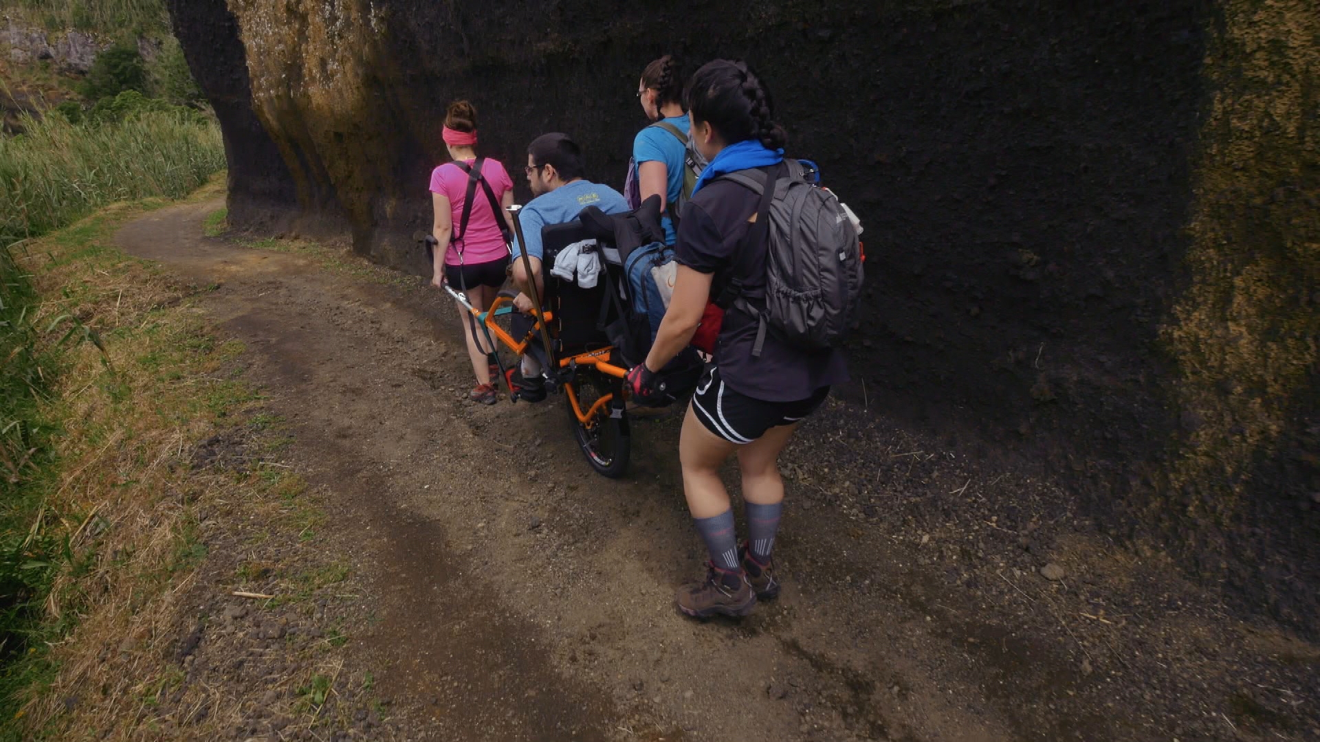 Première-randonnée-descente-vers-Rocha-da-relva.