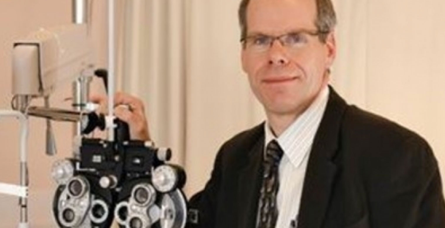 Dr. Langis Michaud